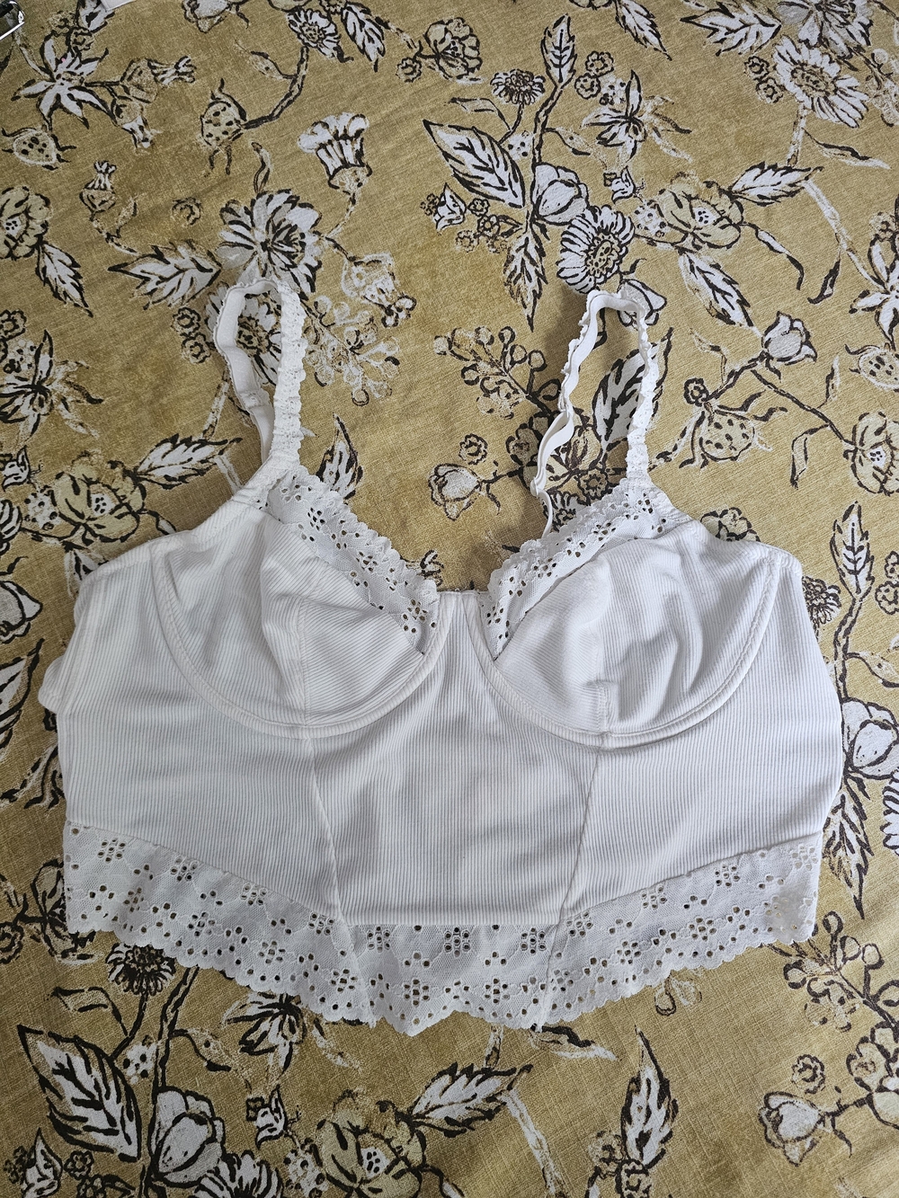 Colsie White Eyelet Lace Corset Crop Top Bustier - Size XL